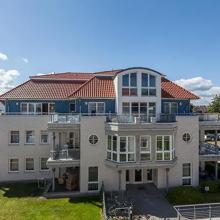 Apartment Duenenblick 33 *